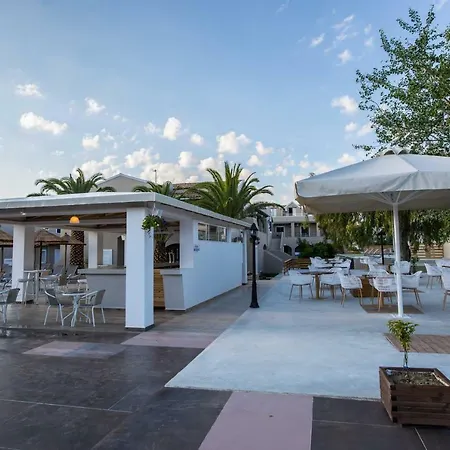 Amour Holiday Resort (Adults Only)-2